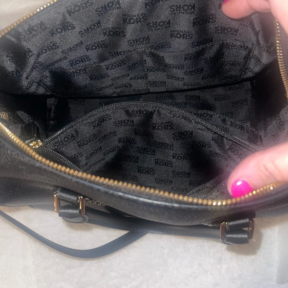 NWT Michael Kors Black Pebbled Leather Satchel - Picture 4 of 9